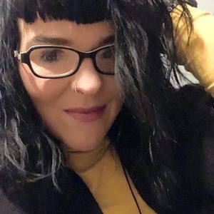 Meet your Posher, Chrissy